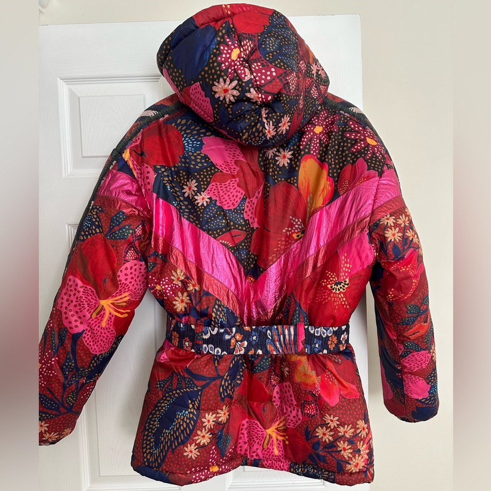 Farm Rio reversible hooded puffer - M - statement jacket - Picture 9 of 17